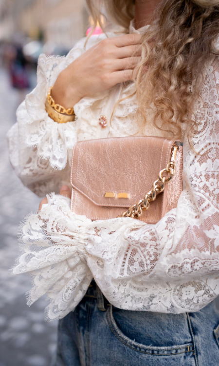 Ellie's Picks Left 3