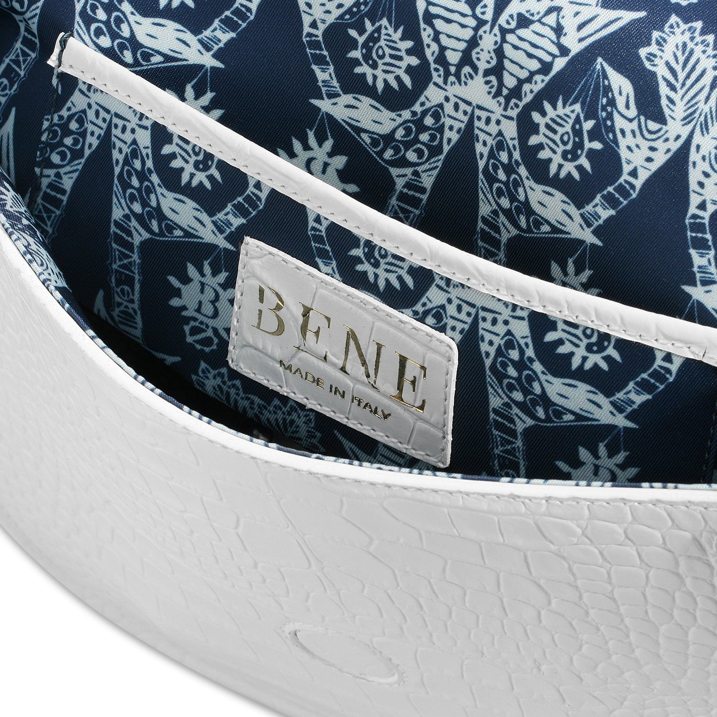 Holmes in White Buffalo Croc