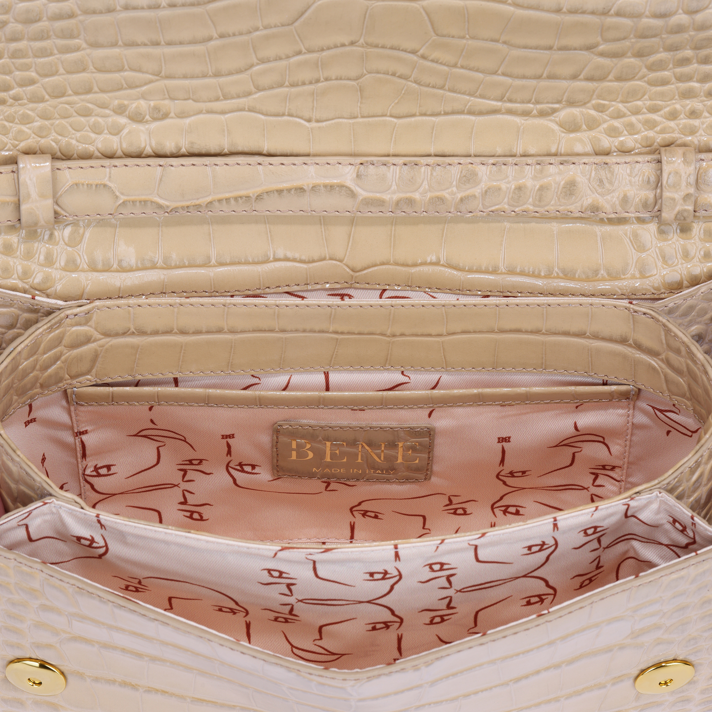 The Wheeler in Latte Croc